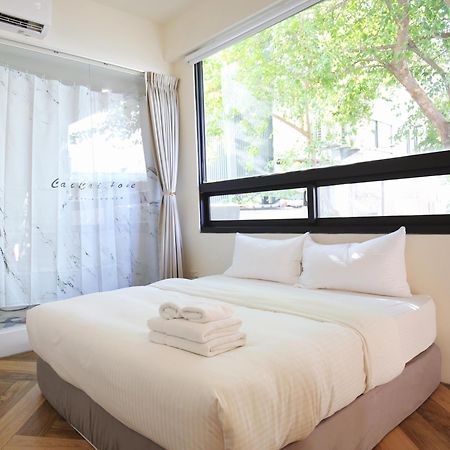 Ferienwohnung Yes Yes I Am Willing Tainan Exterior foto
