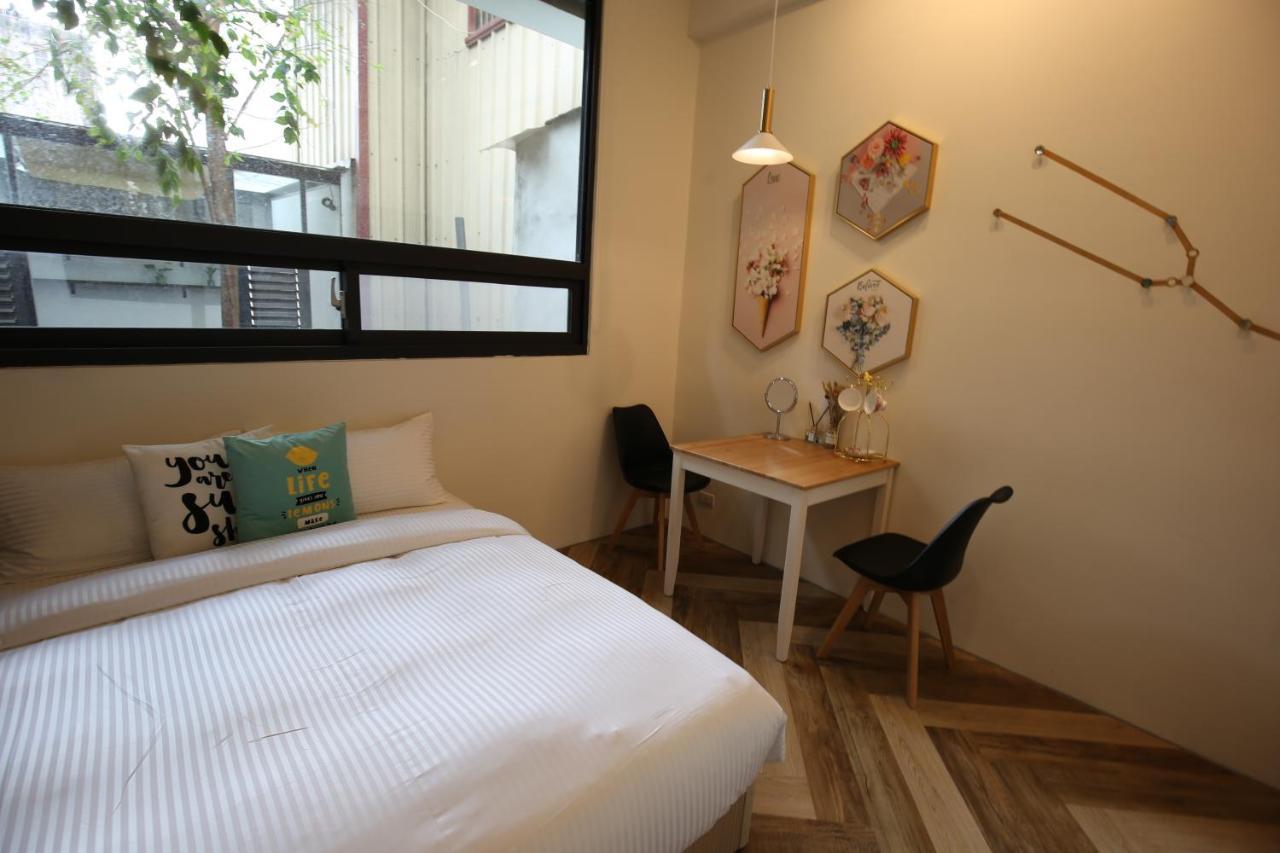 Ferienwohnung Yes Yes I Am Willing Tainan Exterior foto